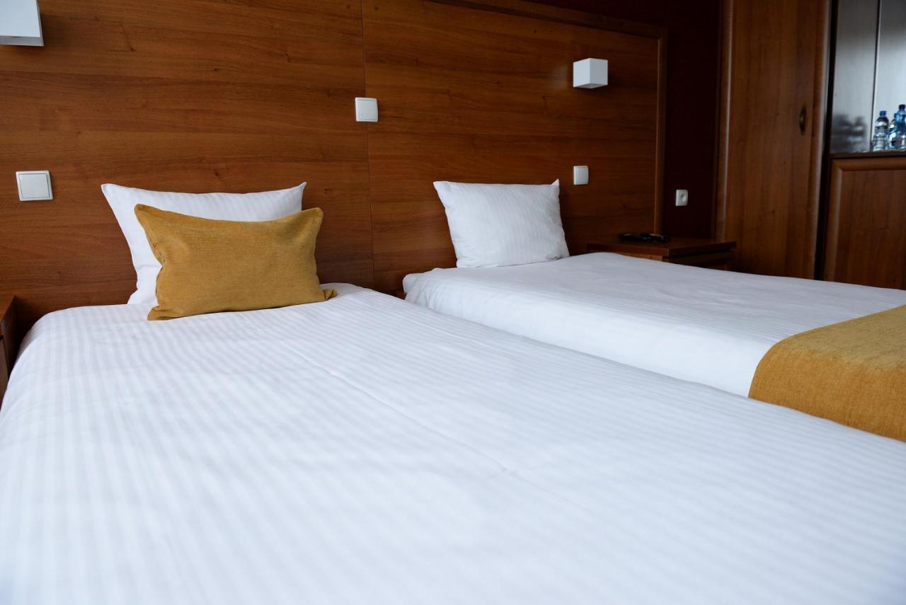 Quest Hotel - Dawniej Hotel Planeta Brzesko Kültér fotó